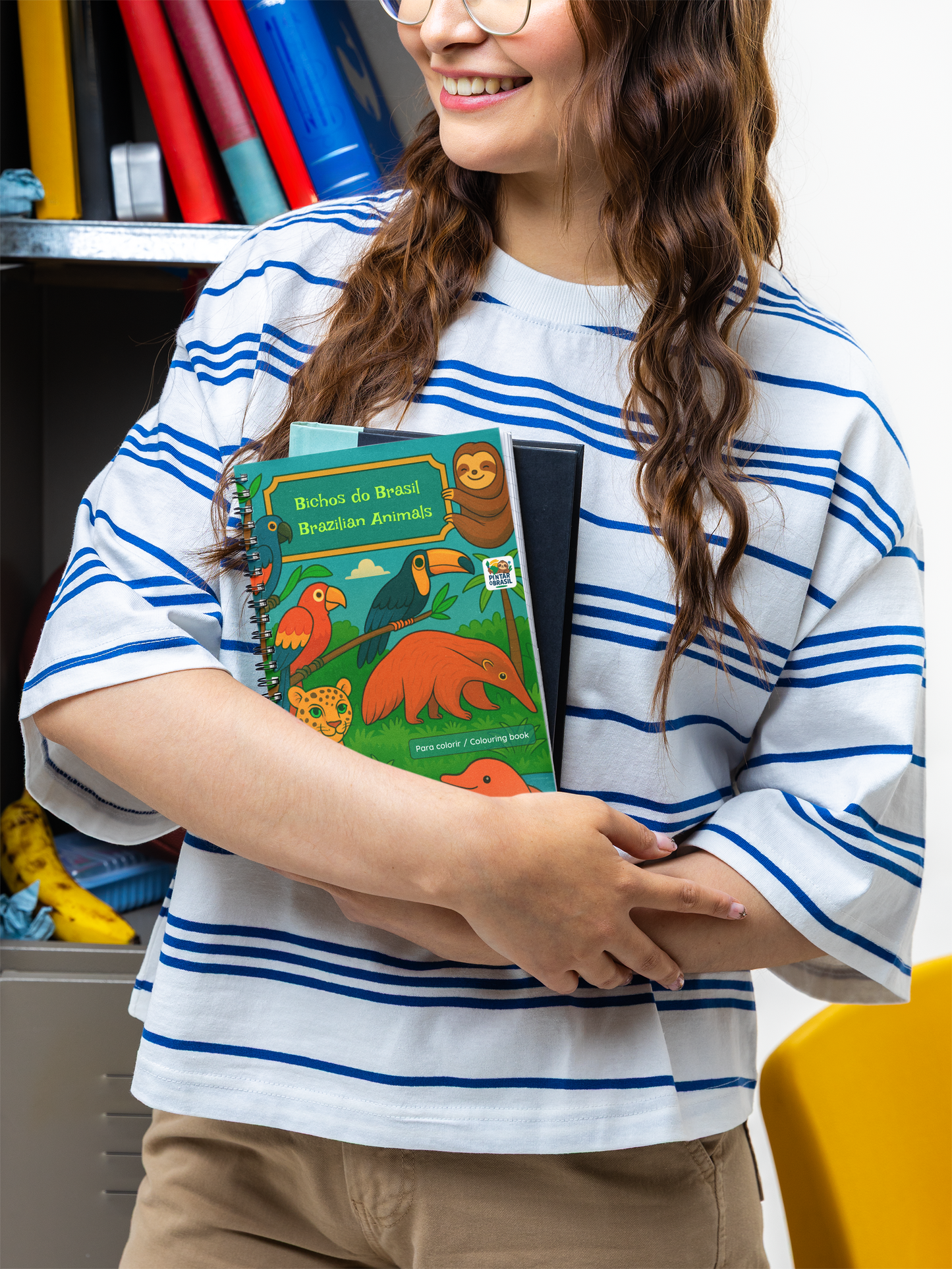 Bichos do Brasil - Brazilian Animals - Bilingual Colouring Book (Portuguese–English)